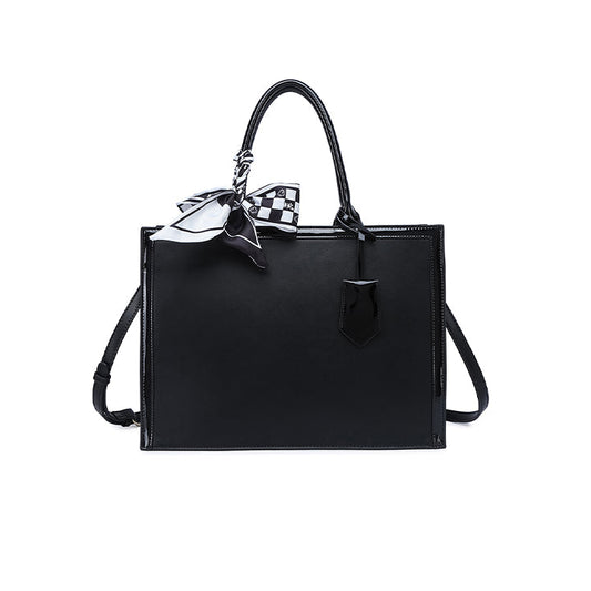 QUORRA (BLACK)