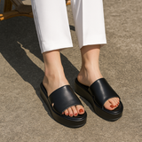 NOIR (BLACK)