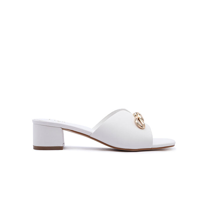 Rya  - White