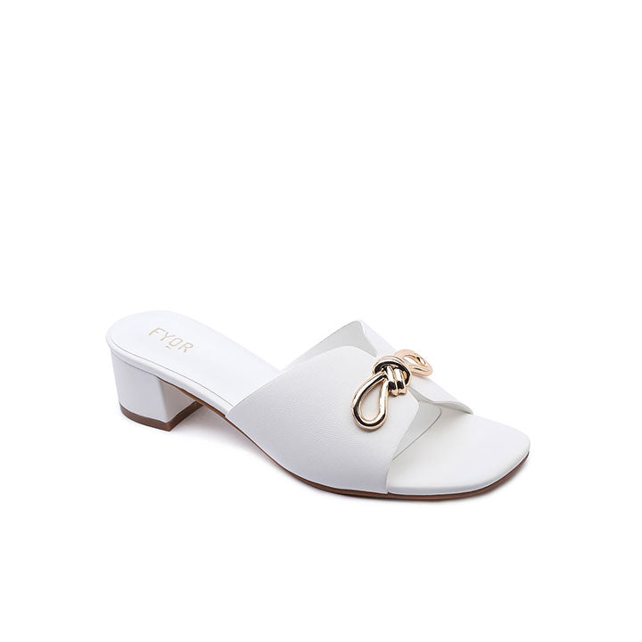 Rya  - White