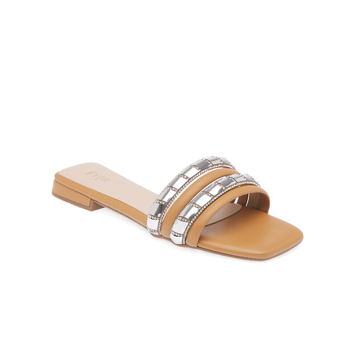 Stomp  - Tan