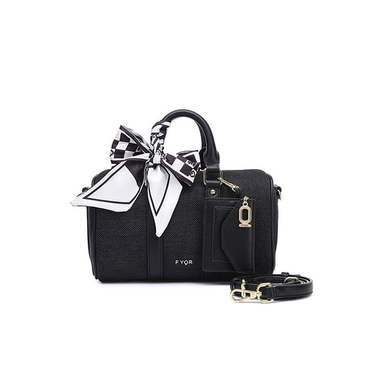 KRVYO (BLACK)