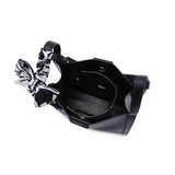 DELYRA (BLACK)