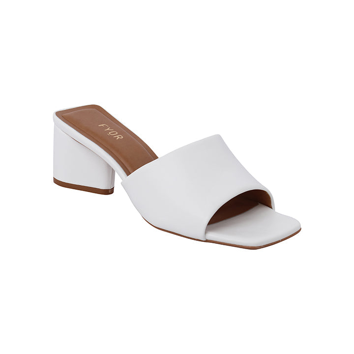 Cariotta  - White