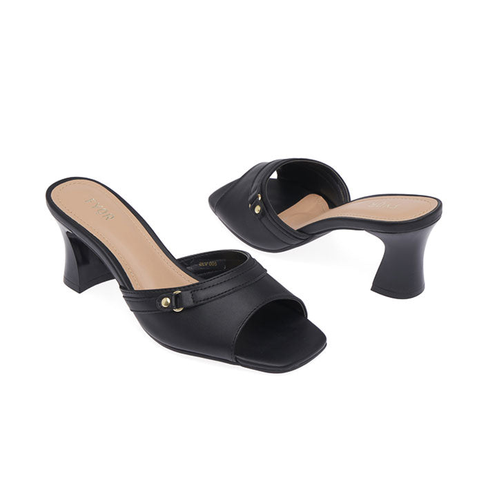 Tressa  - Black