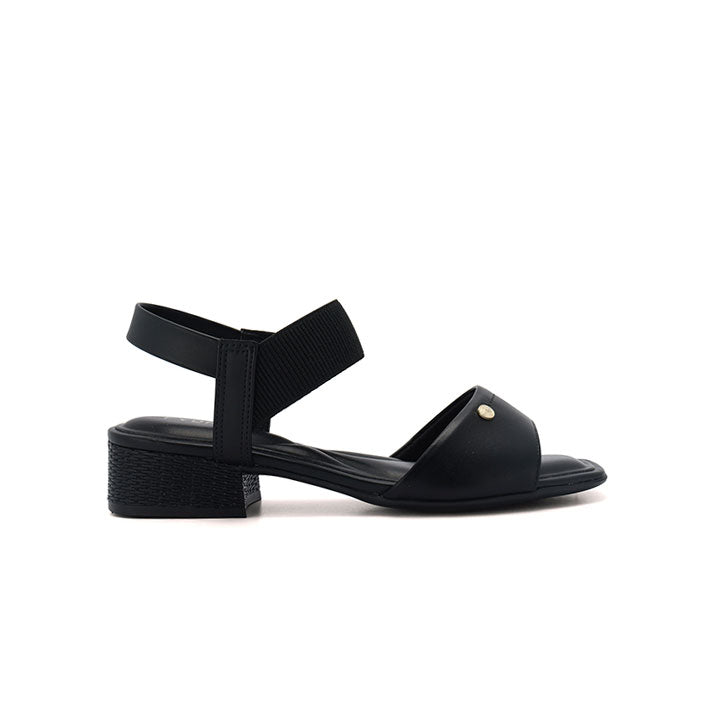 Juxta  - Black
