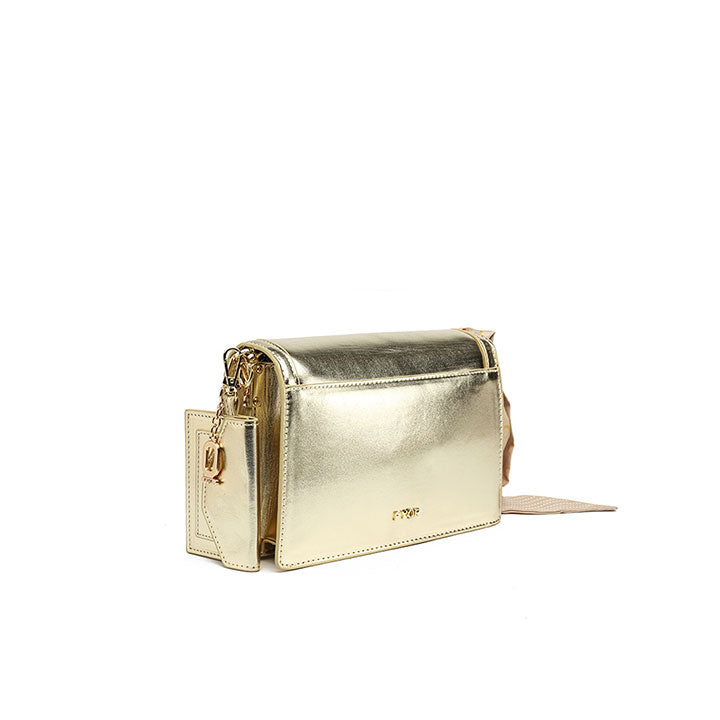Cushy  - Gold