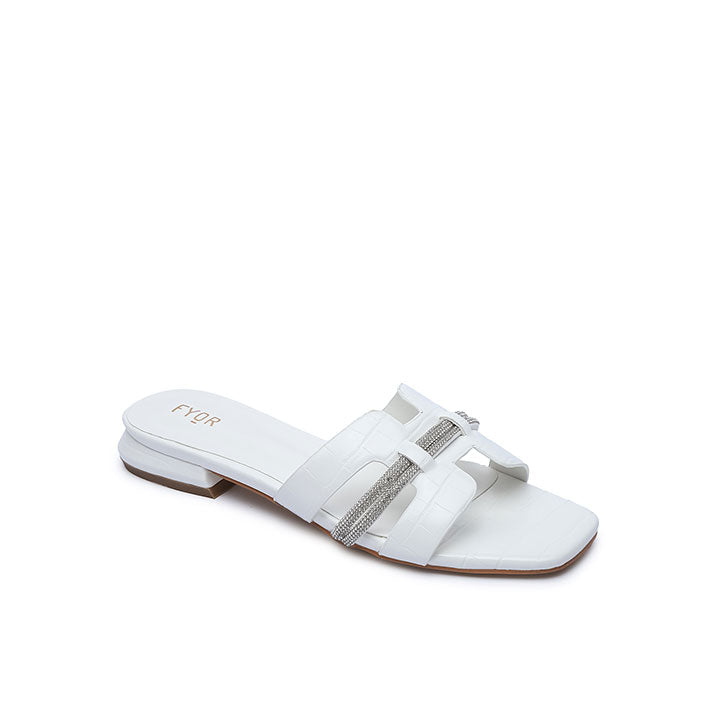 Enara  - White