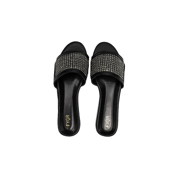 Fioni  - Black