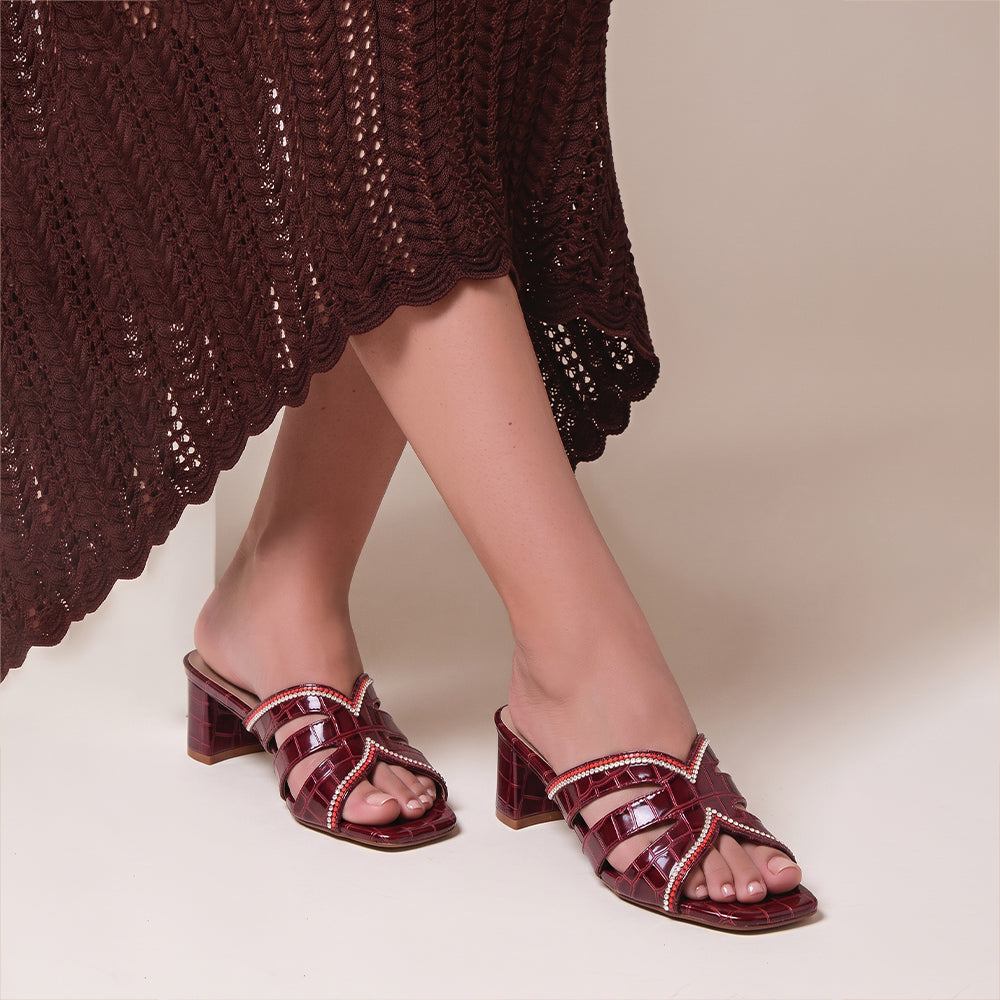 Maritza  - Maroon