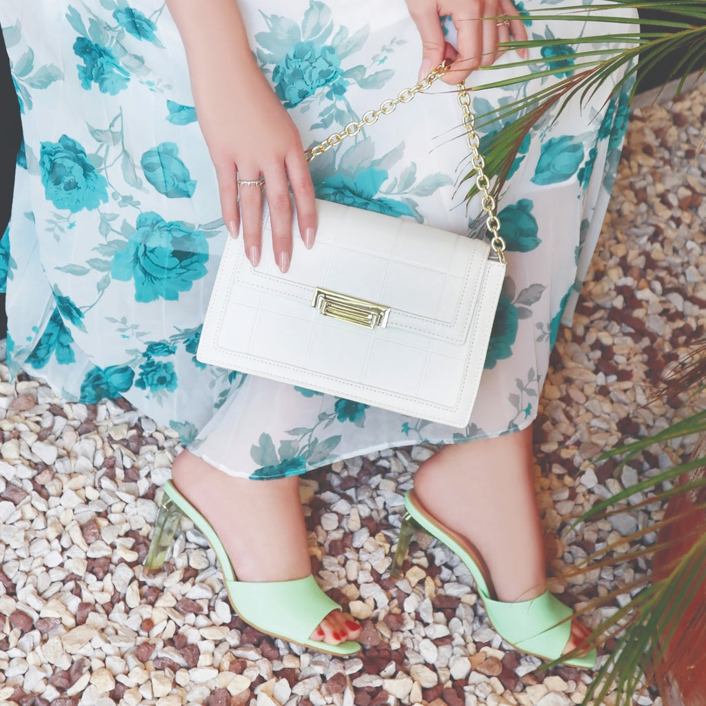 Trendy Shoes and Handbags | FYOR India Online Store â Fyor India