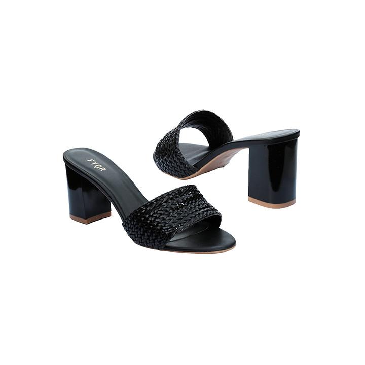 Artem  - Black