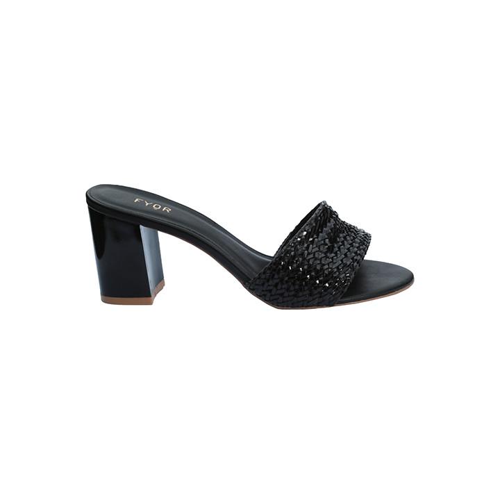 Artem  - Black