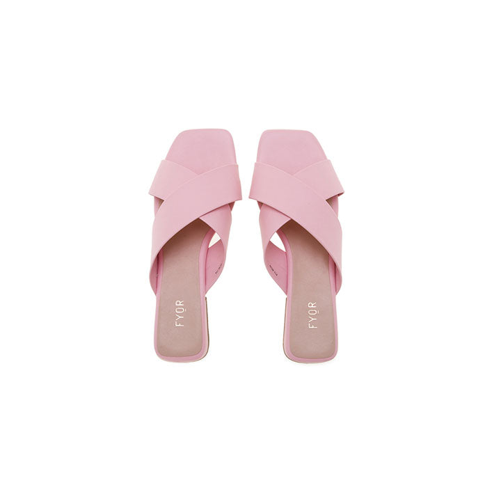 Alyee  - Peach