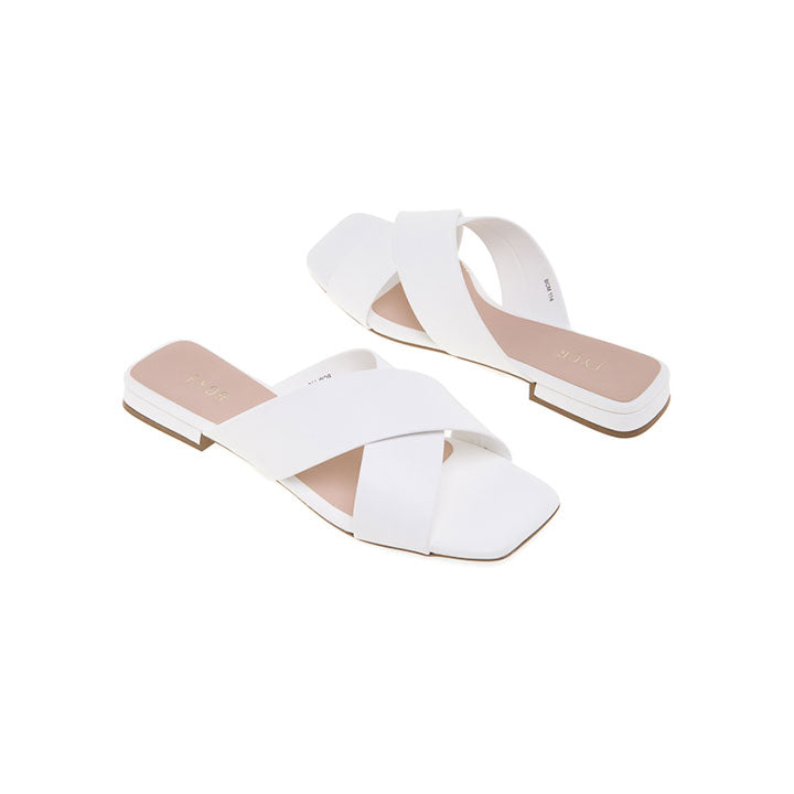 Alyee  - White